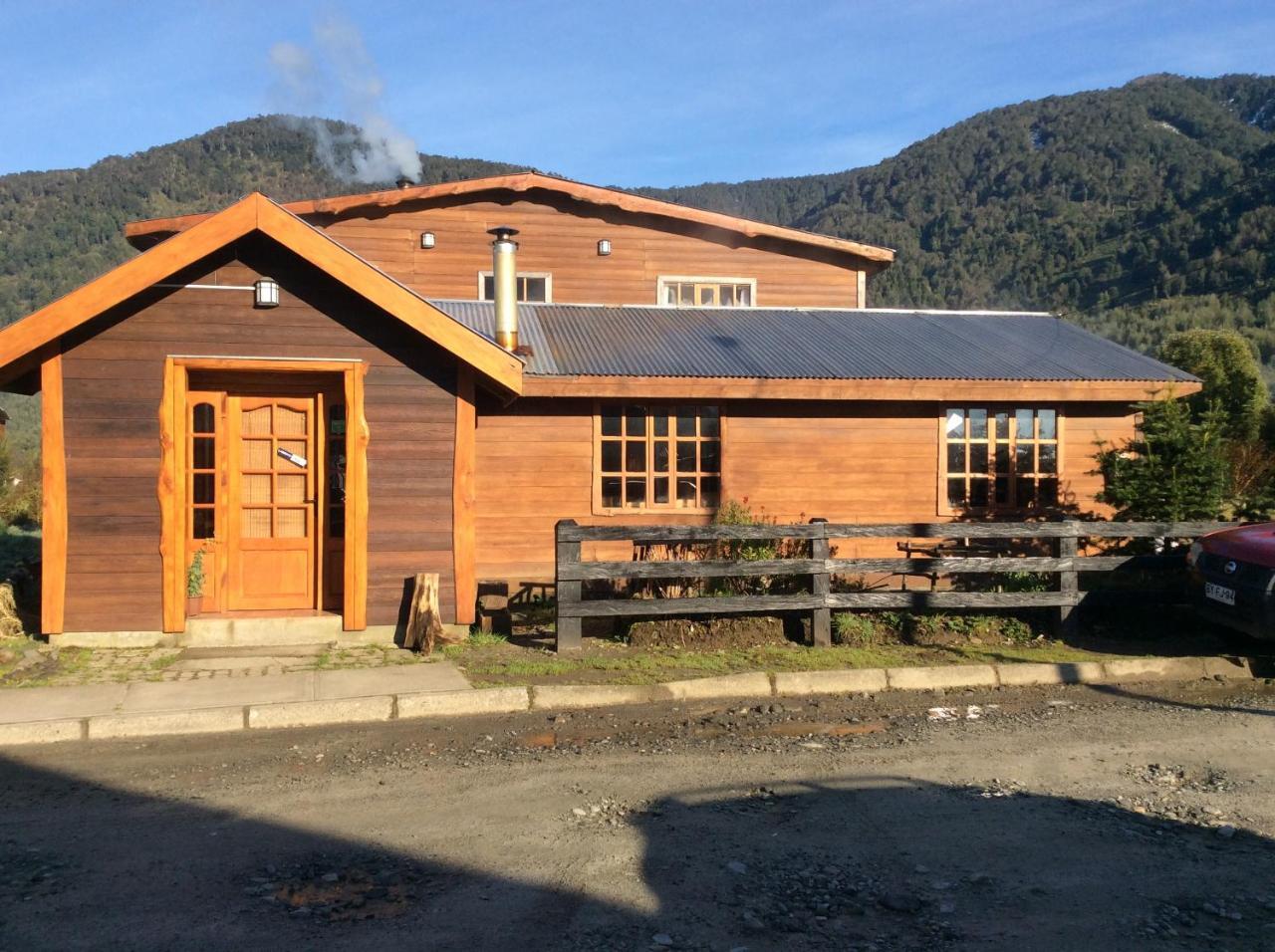 Los Manios Del Queulat Puyuhuapi Bed and Breakfast Εξωτερικό φωτογραφία